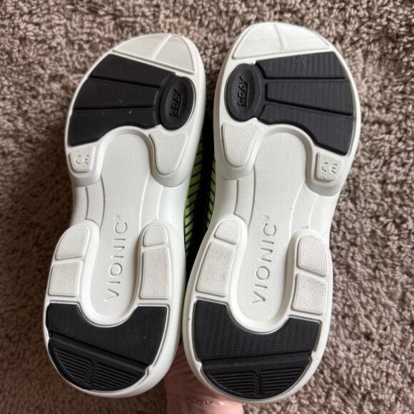 Vionic Embolden Women’s Sneaker - Size 7 - Active Workout Outdoors - Picture 5 of 7